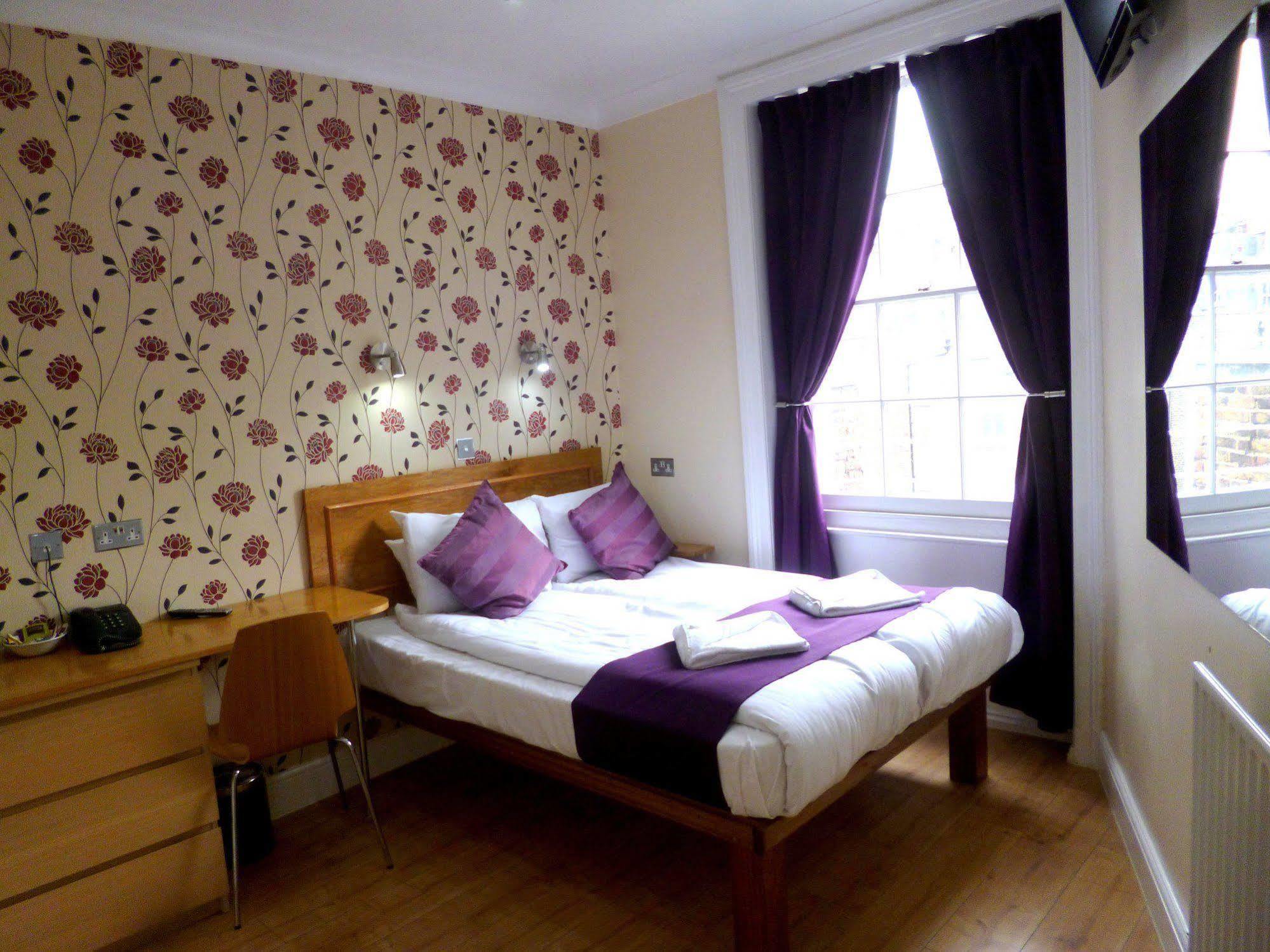 Cardiff Hotel リッチモンド エクステリア 写真